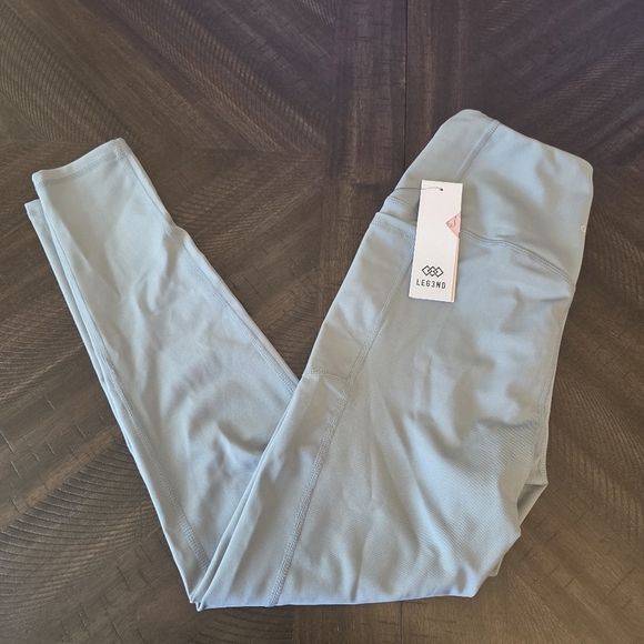 Leg3Nd Pants - LEG3ND Women's Small High-Waist Pocket Leggings L40363ST/COBL - Light Sage Green